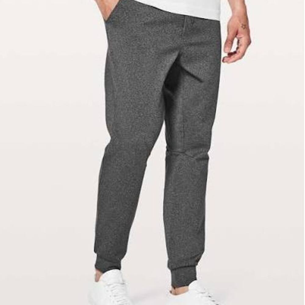 Lululemon Men's Intent Jogger Sweatpants Heather Gray size Small